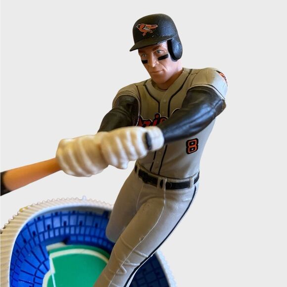 1996 Limited Edition Cal Ripken Jr. Starting Lineup Stadium Stars Game Orioles - Picture 10 of 13